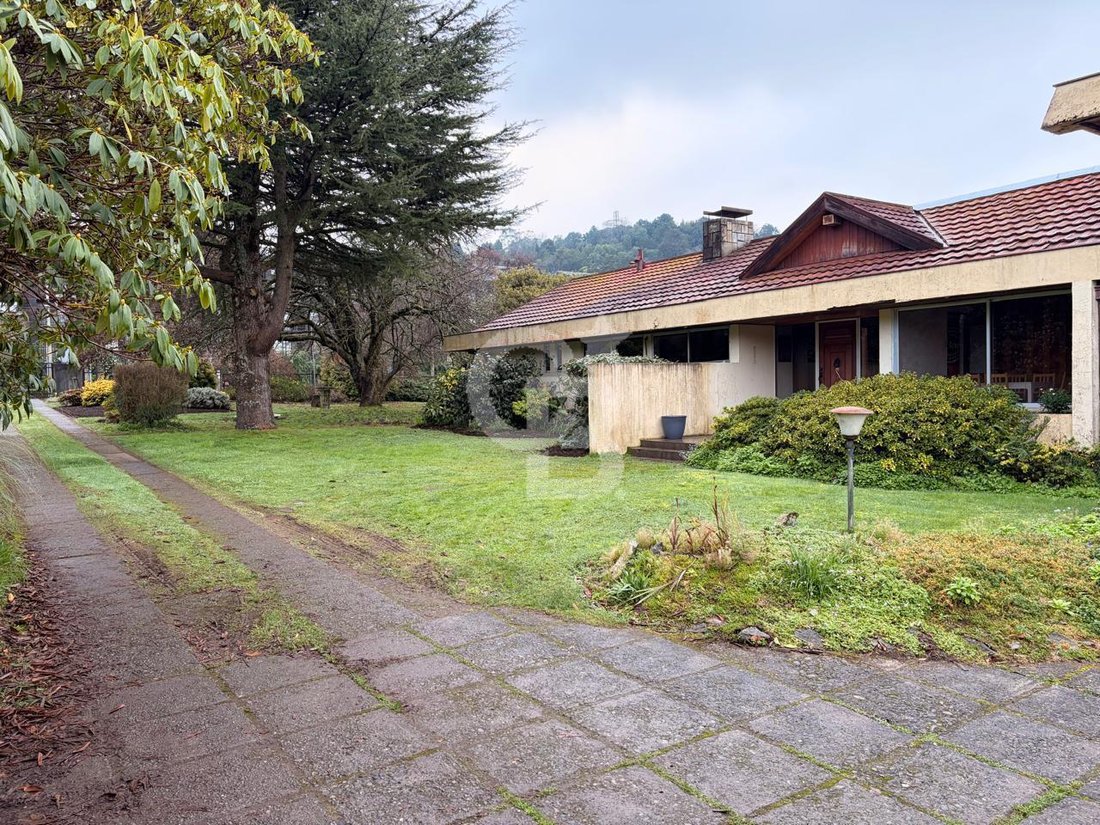 Land in Puerto Varas, Los Lagos, Chile 1 - 18323185