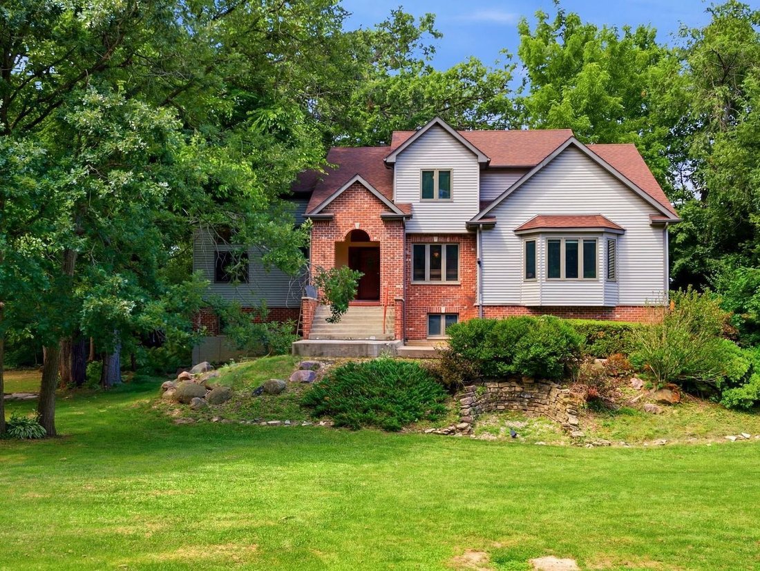 House in Plano, Illinois, United States 2 - 18322316