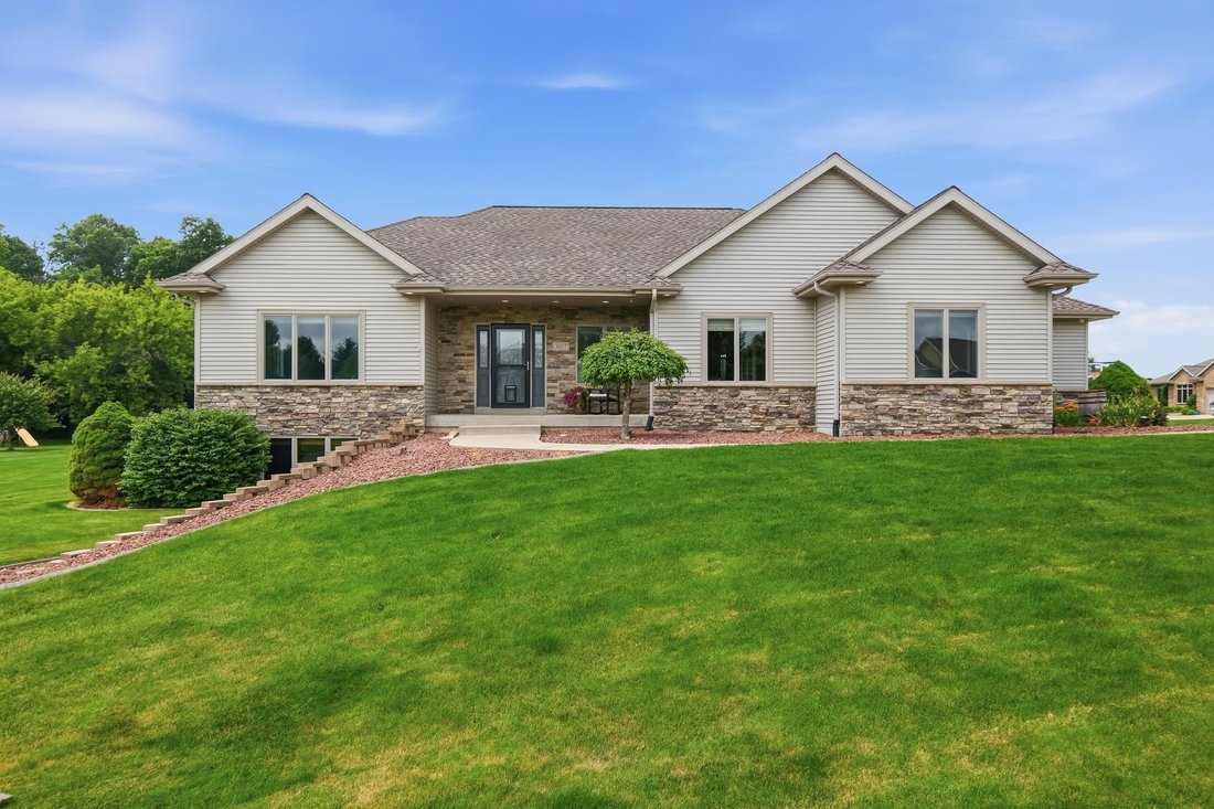 House in Sun Prairie, Wisconsin, United States 3 - 18321739