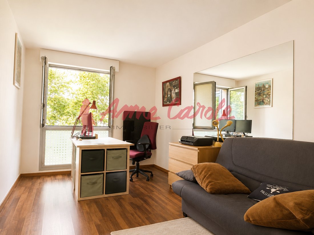 Apartment in Peri, Joinville-le-Pont, France 3 - 18318918