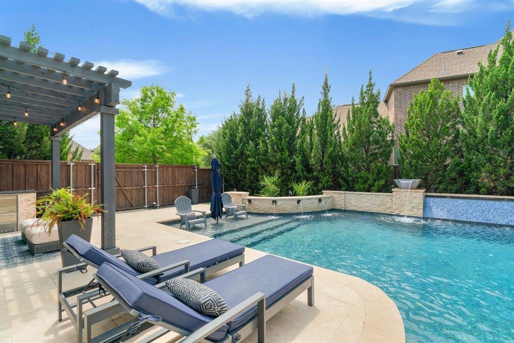 House in Flower Mound, Texas, United States 1 - 18318195