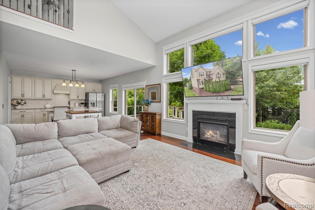 House in Walled Lake, Michigan, United States 3 - 18321086
