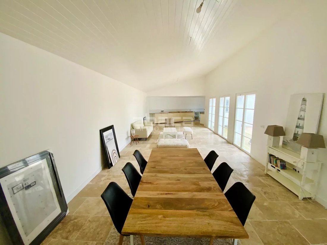 House in Saint-Clement-des-Baleines, Nouvelle-Aquitaine, France 4 - 18319701