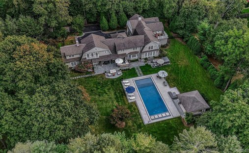 House in Muttontown, New York, United States 1
