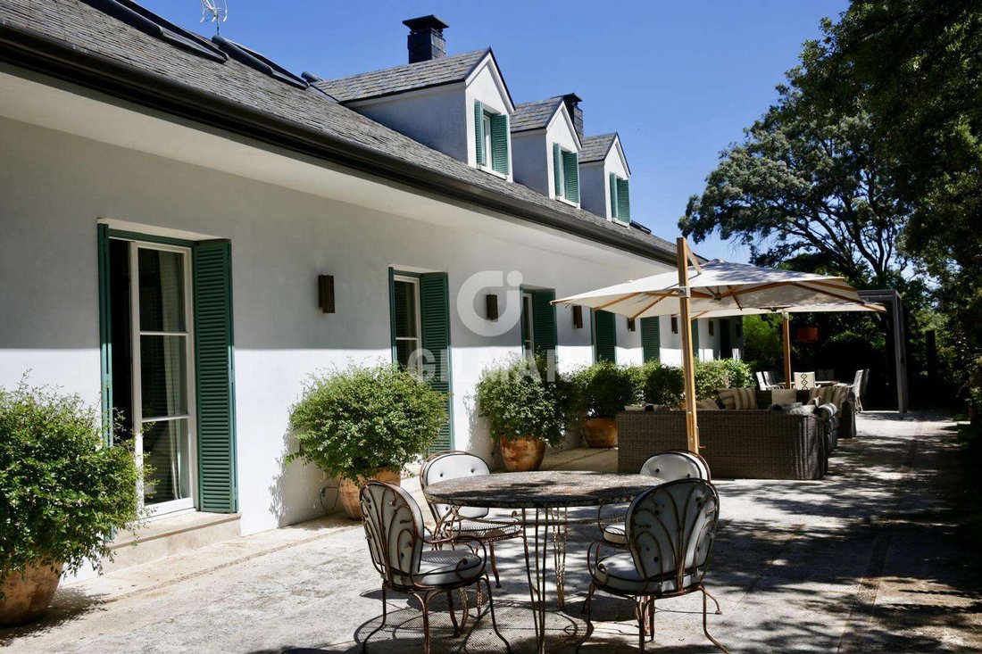 Villa in La Moraleja, Alcobendas, Comunidad de Madrid 2 - 18318005