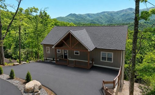 House in Hiawassee, Georgia, United States 1