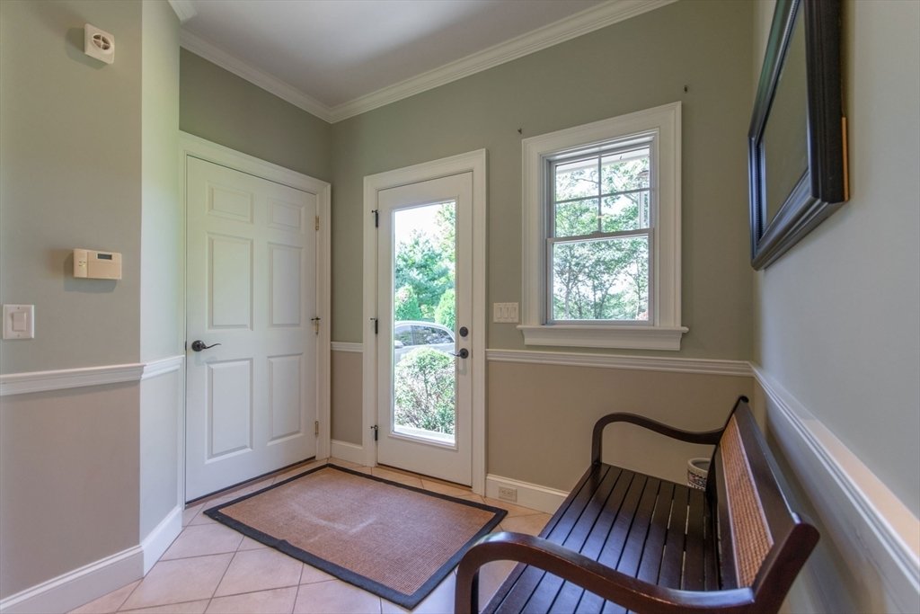House in Holyoke, Massachusetts, United States 5 - 16288108