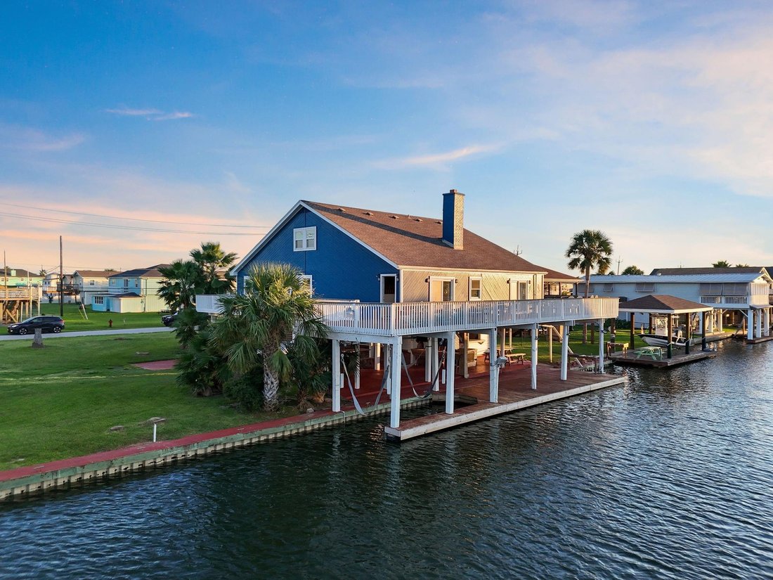 House in Galveston, Texas, United States 2 - 18322699
