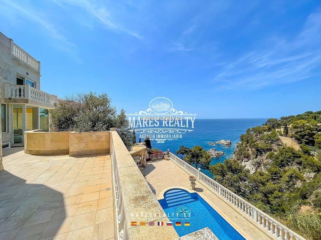 Villa in Lloret de Mar, Catalonia, Spain 5 - 18319841