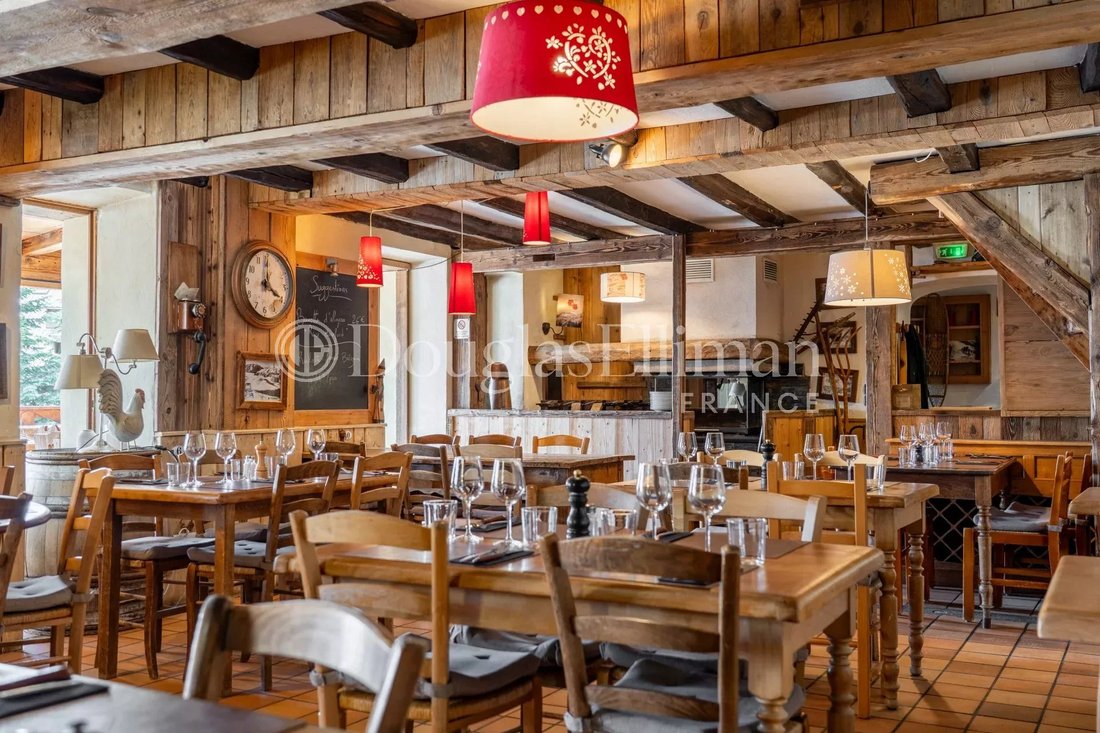 Chalet in Alpe d'Huez, Auvergne-Rhône-Alpes, France 3 - 18194545