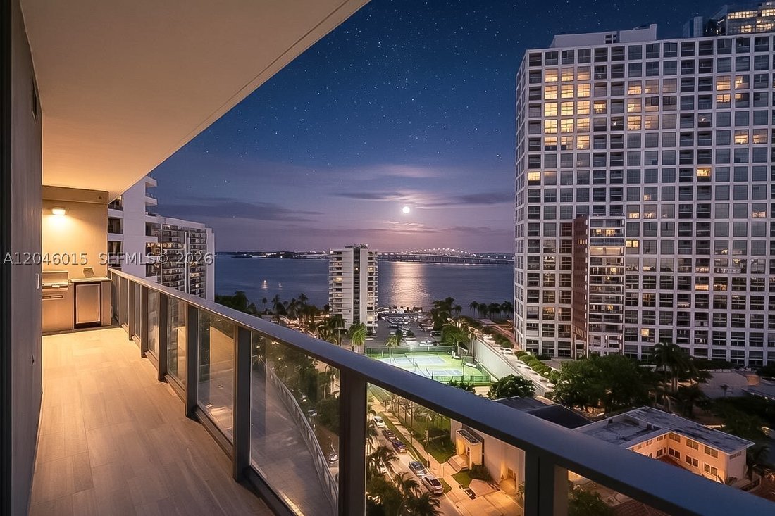 Condo in Miami, Florida, United States 1 - 18321792