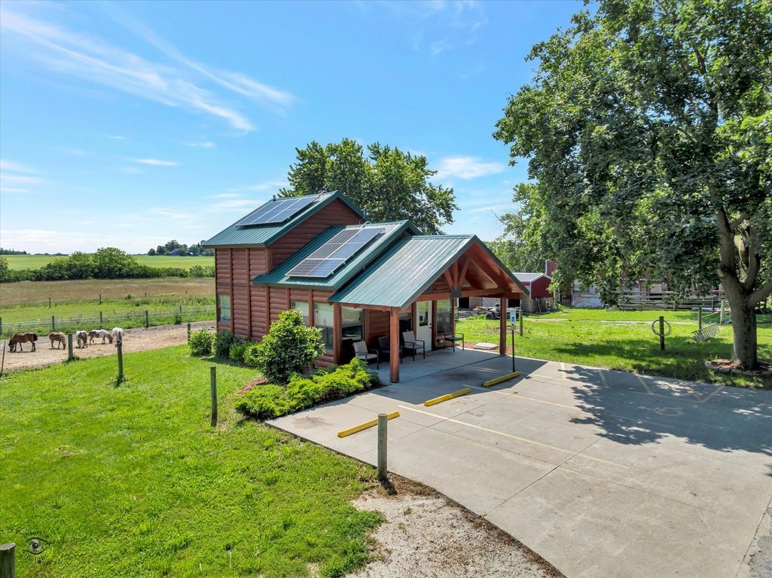 House in Beecher, Illinois, United States 5 - 18322474