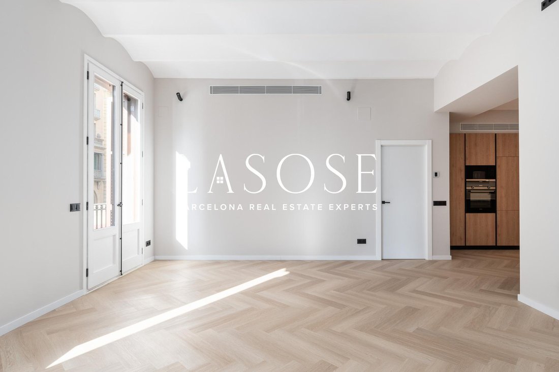 Apartment in Ciutat Vella, Barcelona, Spain 1 - 18320175