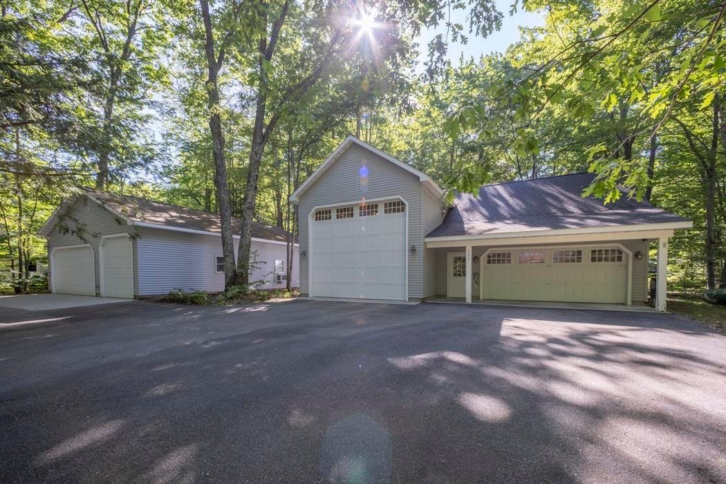 House in Interlochen, Michigan, United States 4 - 18321095