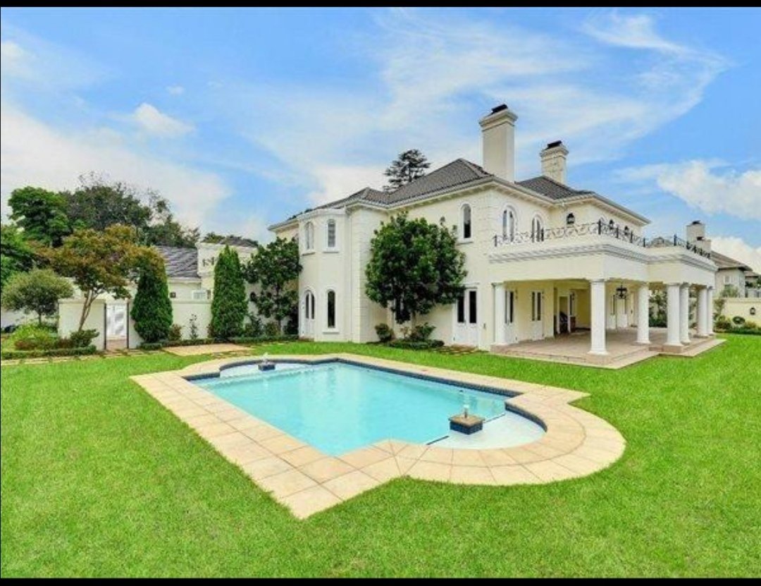 House in Sandhurst, Gauteng, South Africa 1 - 16729065
