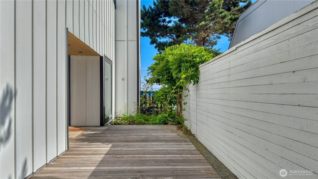 House in Point Roberts, Washington, United States 5 - 18317794
