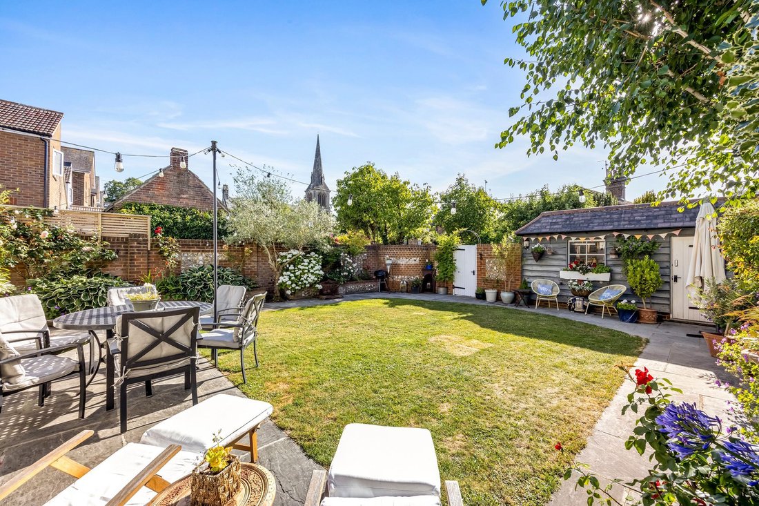 House in Hurstpierpoint, England 2 - 18319775