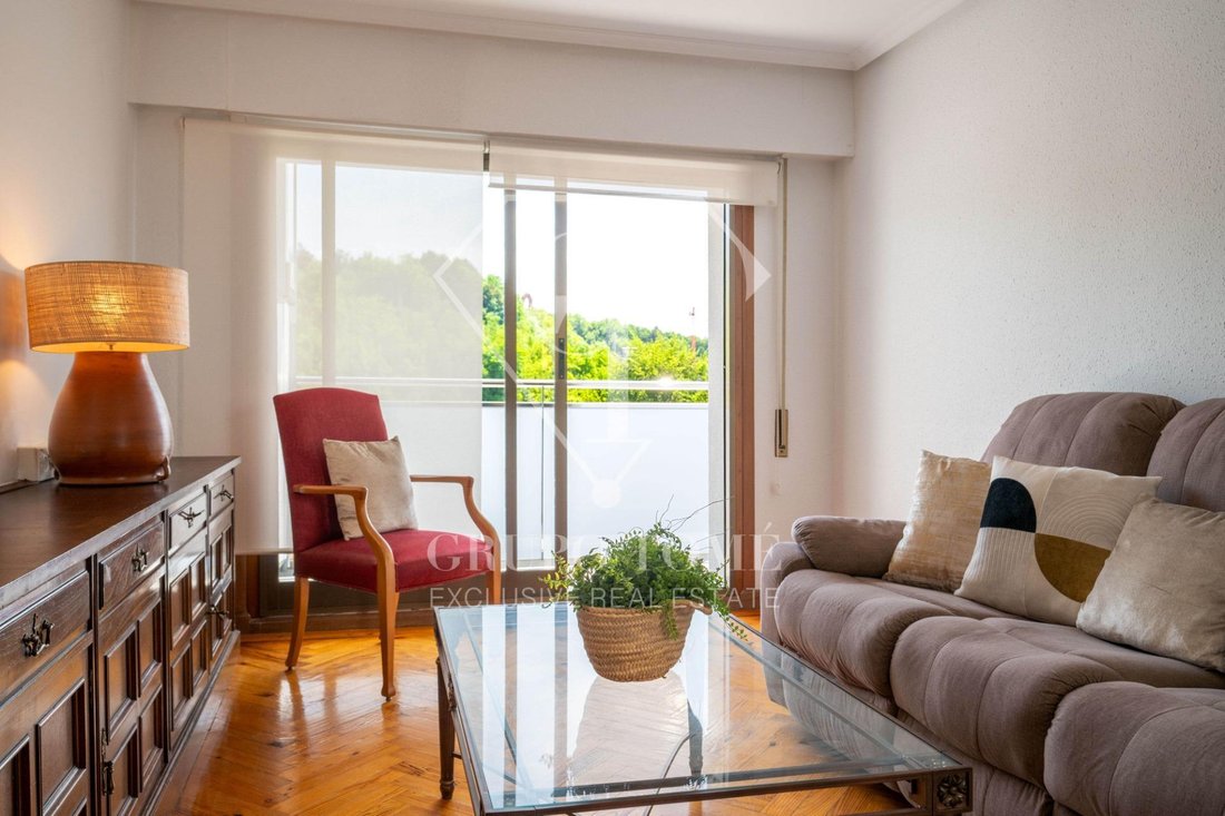 Apartment in Mendebaldea, Donostia-San Sebastian, Spain 2 - 18321120