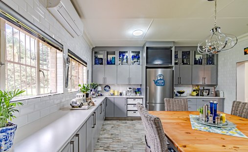 Farm Ranch in Rayton, Gauteng, South Africa 1