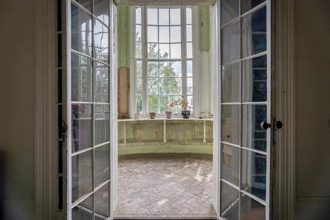 Villa in Cheltenham, England 5 - 17333304