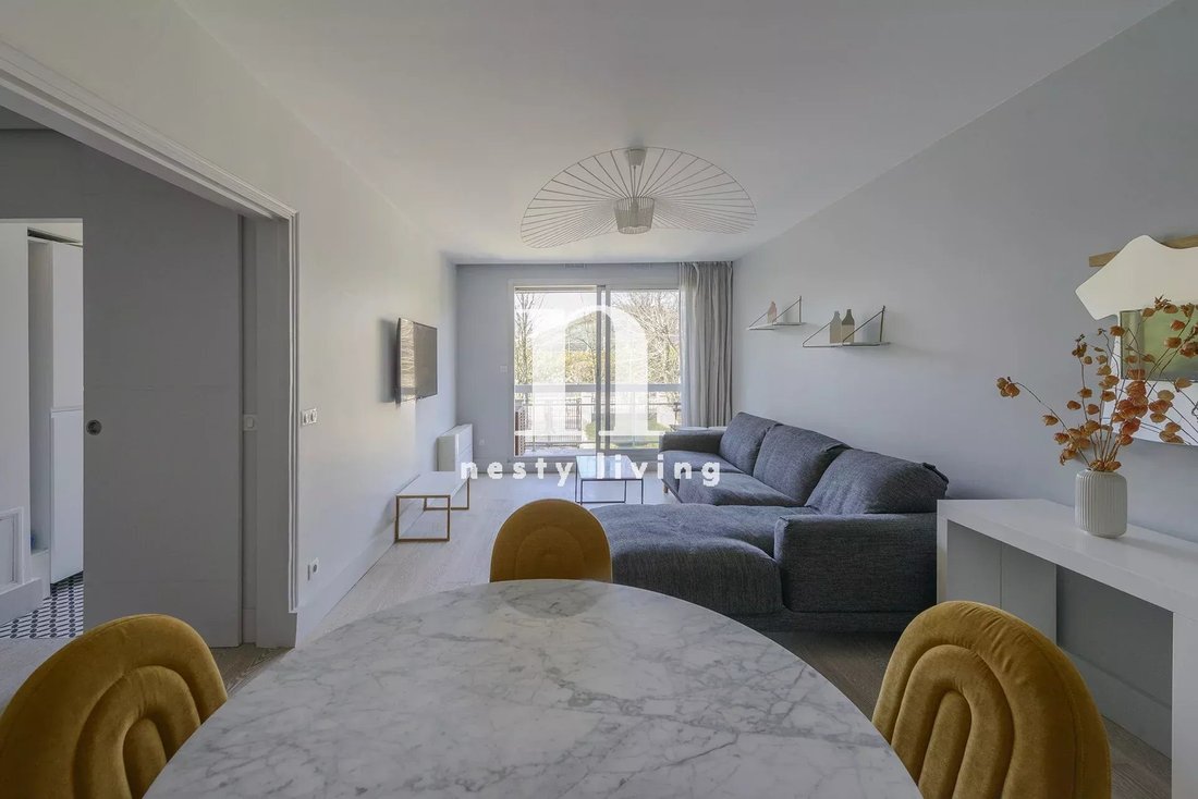 Apartment in Ile de la Jatte - Parc d'Orléans, Neuilly-sur-Seine, France 2 - 18319584