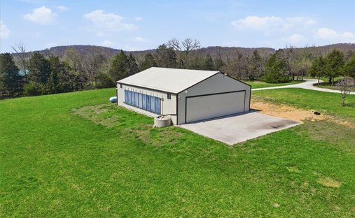 House in Lincoln, Missouri, United States 1