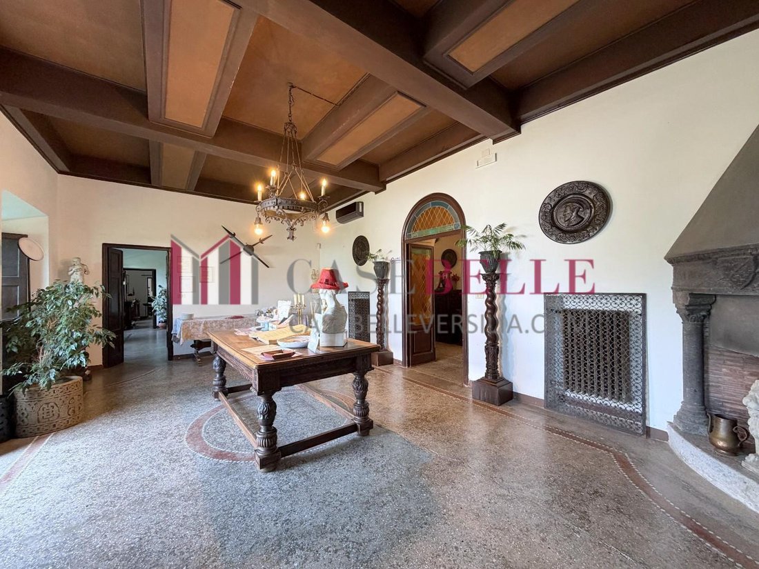 House in Camaiore, Tuscany, Italy 3 - 18321347