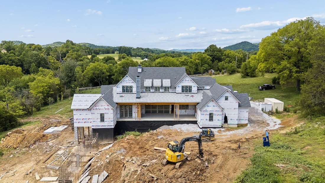 House in Thompson's Station, Tennessee, United States 3 - 18318330