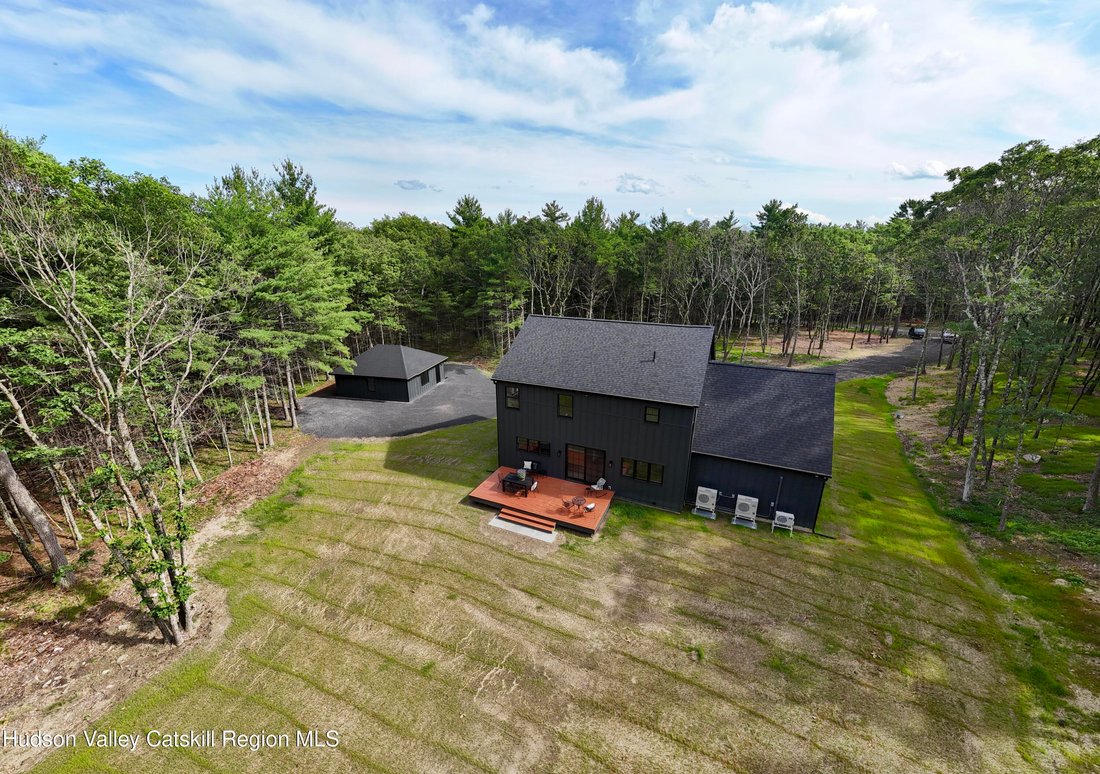 House in Kerhonkson, New York, United States 4 - 18317926