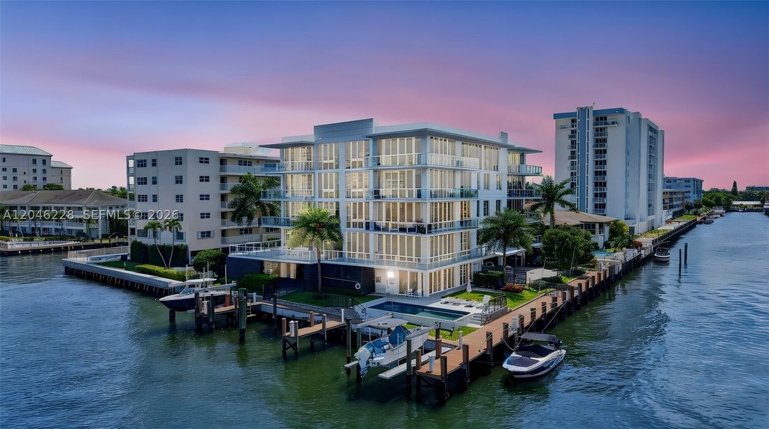 Condo in Fort Lauderdale, Florida, United States 2 - 18321805