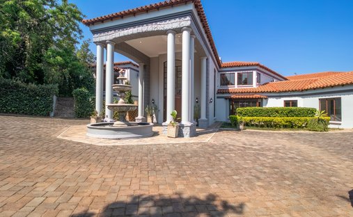 House in Mooikloof, Gauteng, South Africa 1
