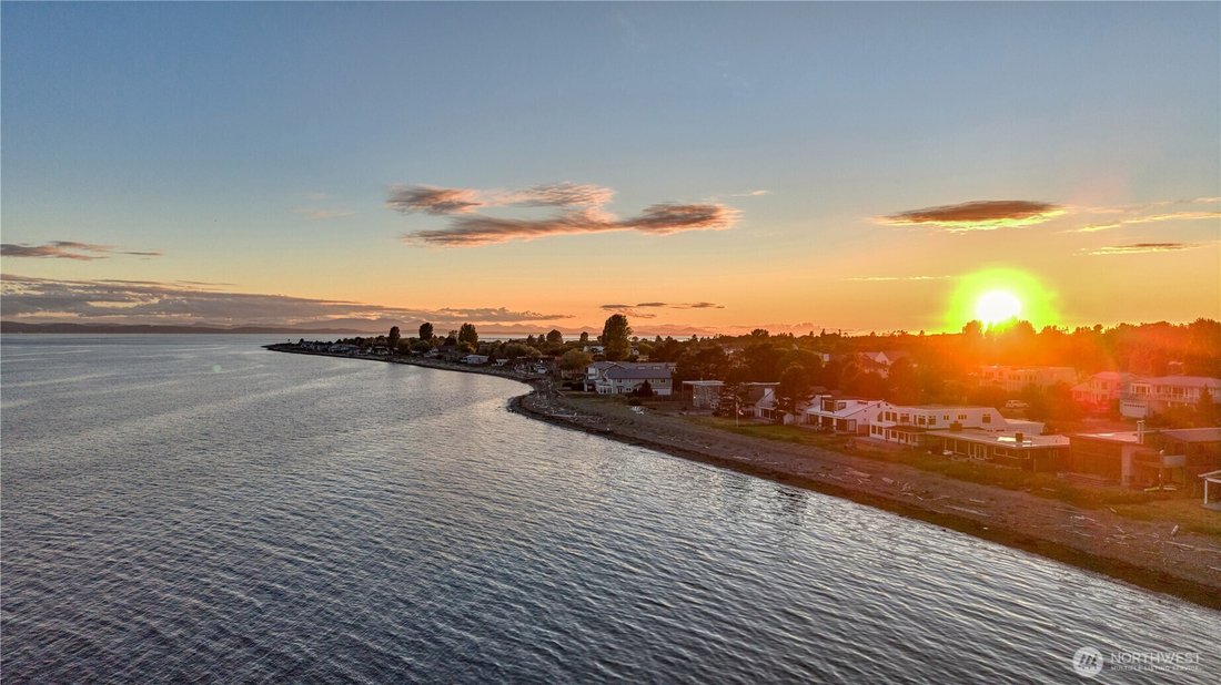 House in Point Roberts, Washington, United States 2 - 18317794