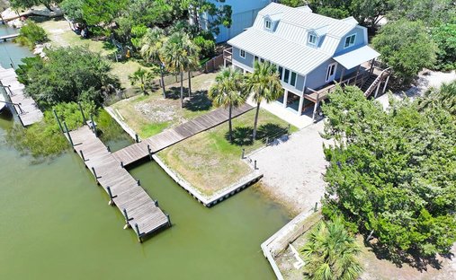 House in Saint George Island, Florida, United States 1