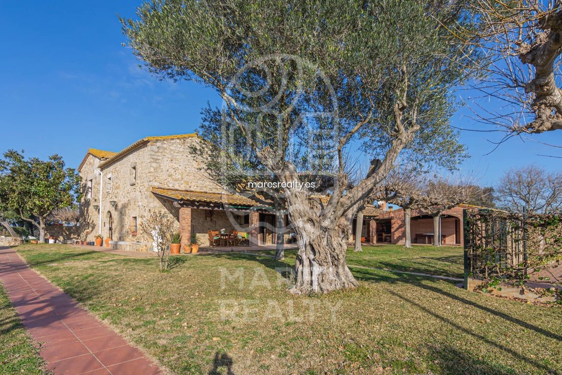 Villa in Lloret de Mar, Catalonia, Spain 1 - 18319796