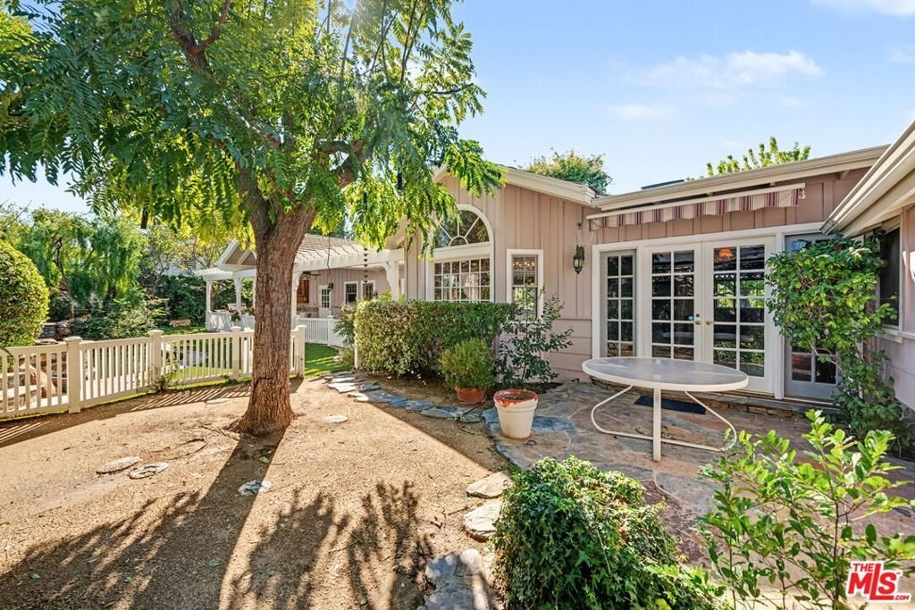 House in Los Angeles, California, United States 4 - 18318452