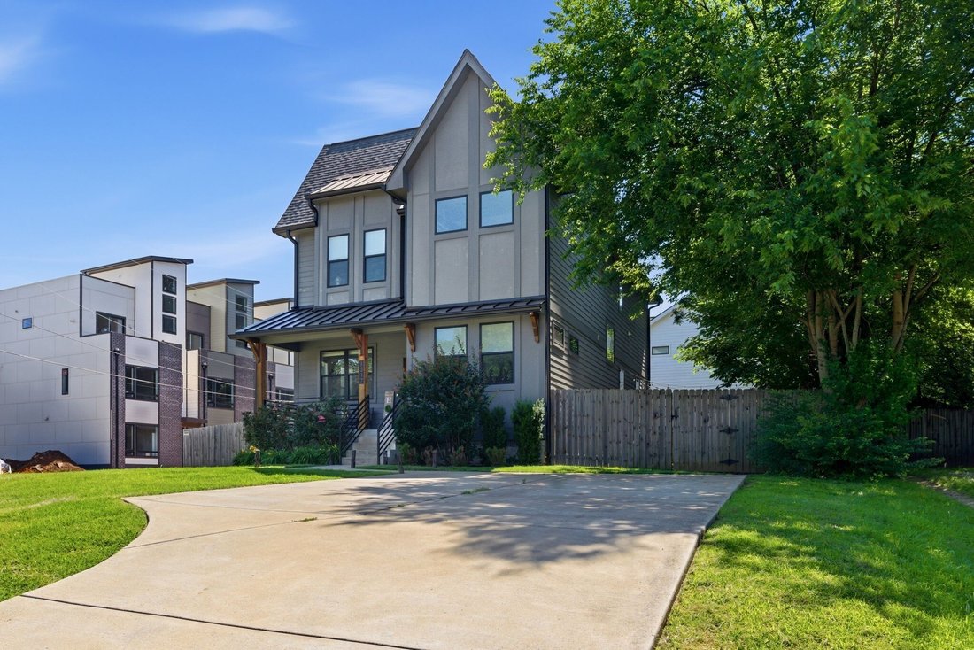 Co Op in Nashville, Tennessee, United States 3 - 18322136