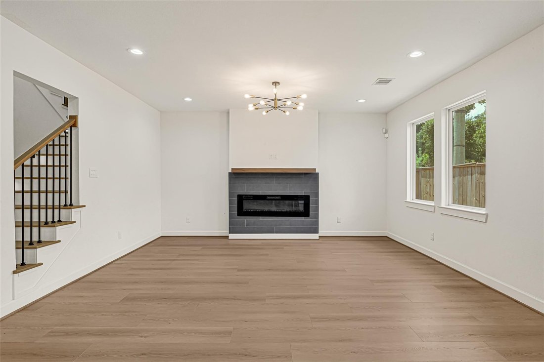 House in Houston, Texas, United States 5 - 18322676