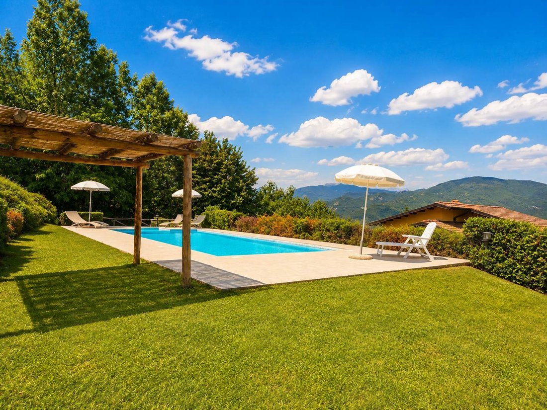 Villa in Castelnuovo di Garfagnana, Tuscany, Italy 5 - 18322788