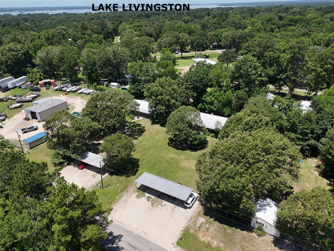 Apartment in Onalaska, Texas, United States 5 - 18322713