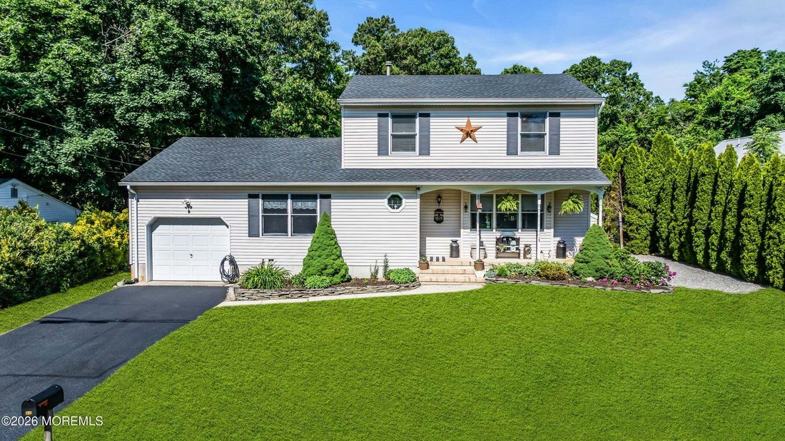 House in Brick Township, New Jersey, United States 1 - 18319449