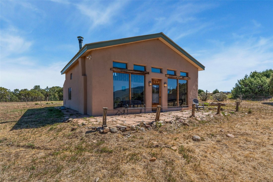 House in Truchas, New Mexico, United States 1 - 18320474