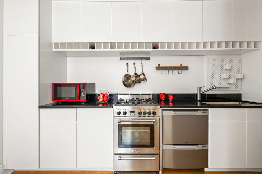 Co Op in New York, New York, United States 4 - 18314192