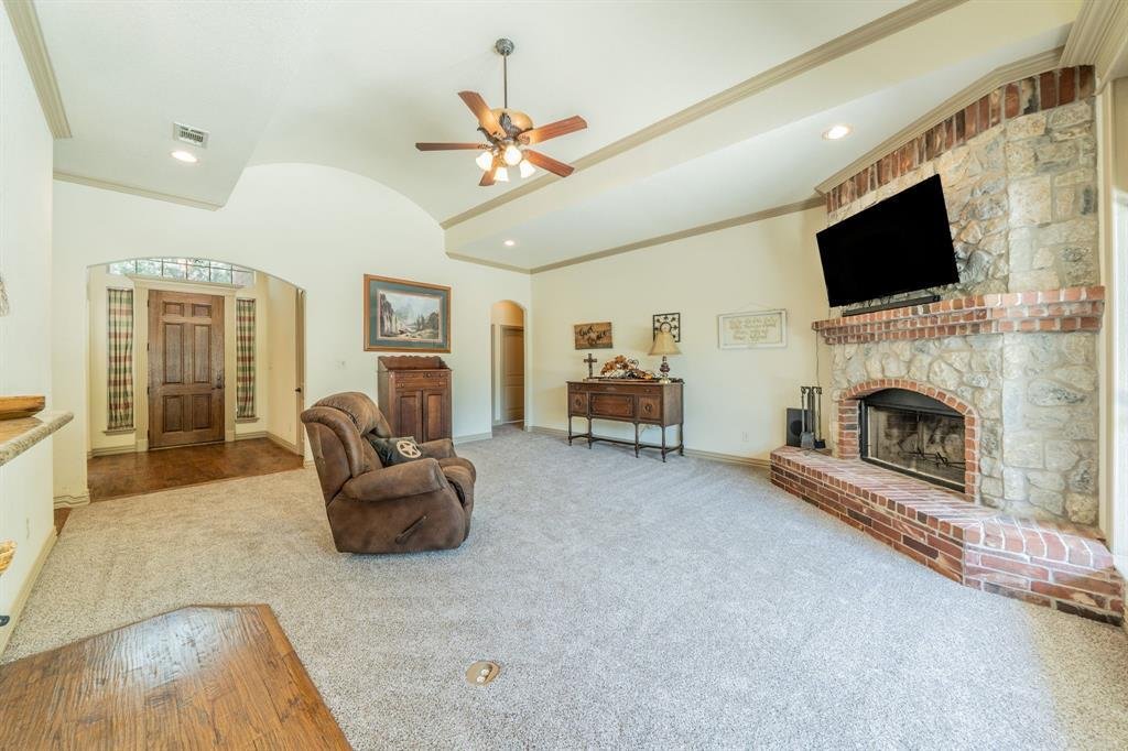 House in Weatherford, Texas, United States 4 - 18318237