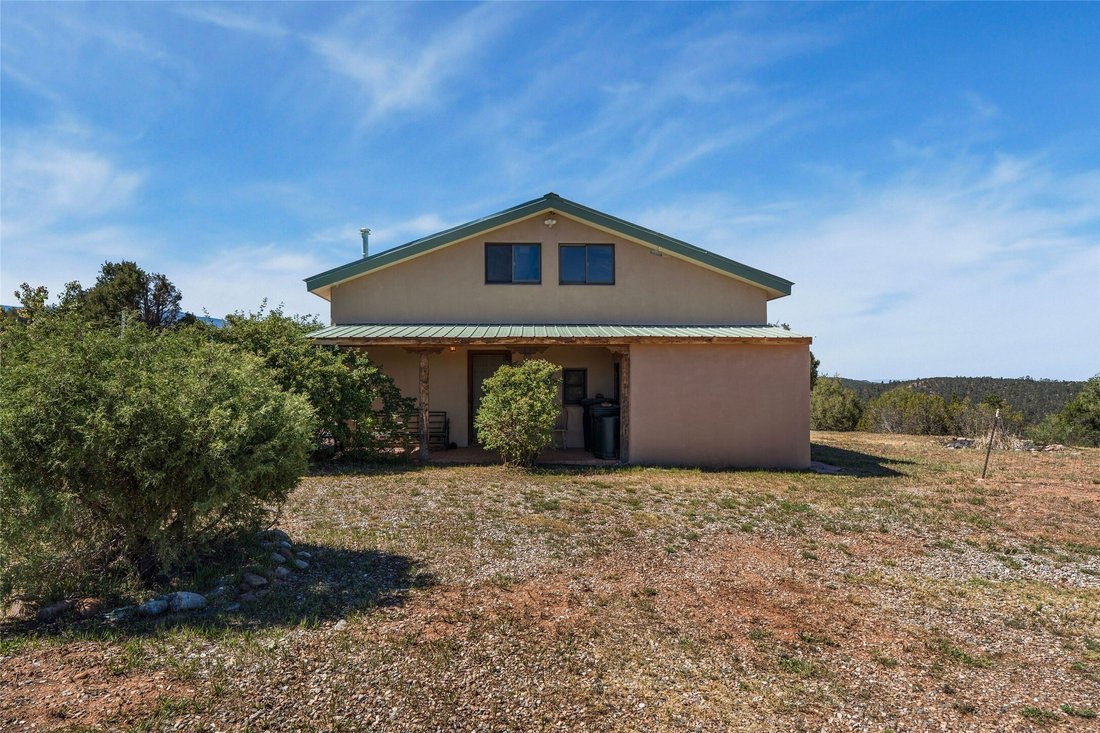 House in Truchas, New Mexico, United States 2 - 18320474