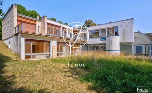 House in Les Hauts de Bougival, Bougival, France 1