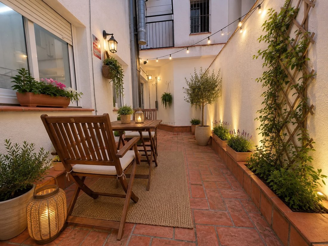 Apartment in Eixample, Barcelona, Spain 1 - 18321008