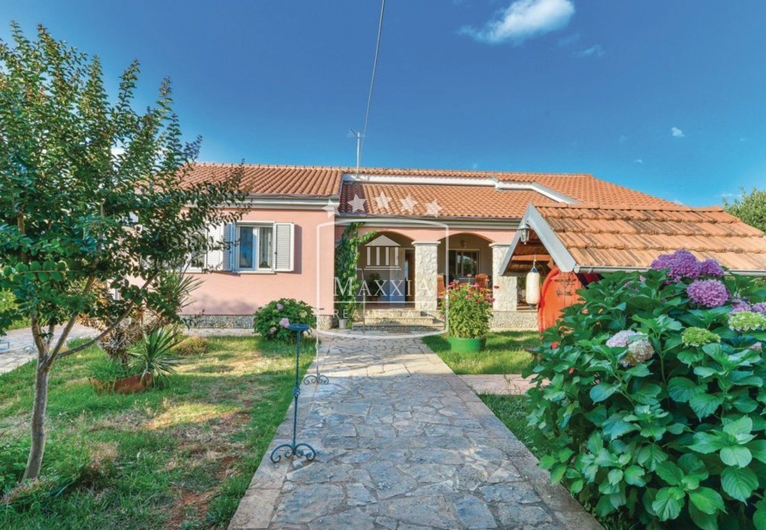 House in Opcina Policnik, Zadar County, Croatia 2 - 18319525