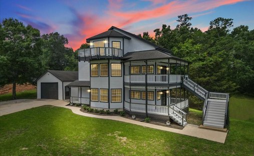 House in Coldspring, Texas, United States 1