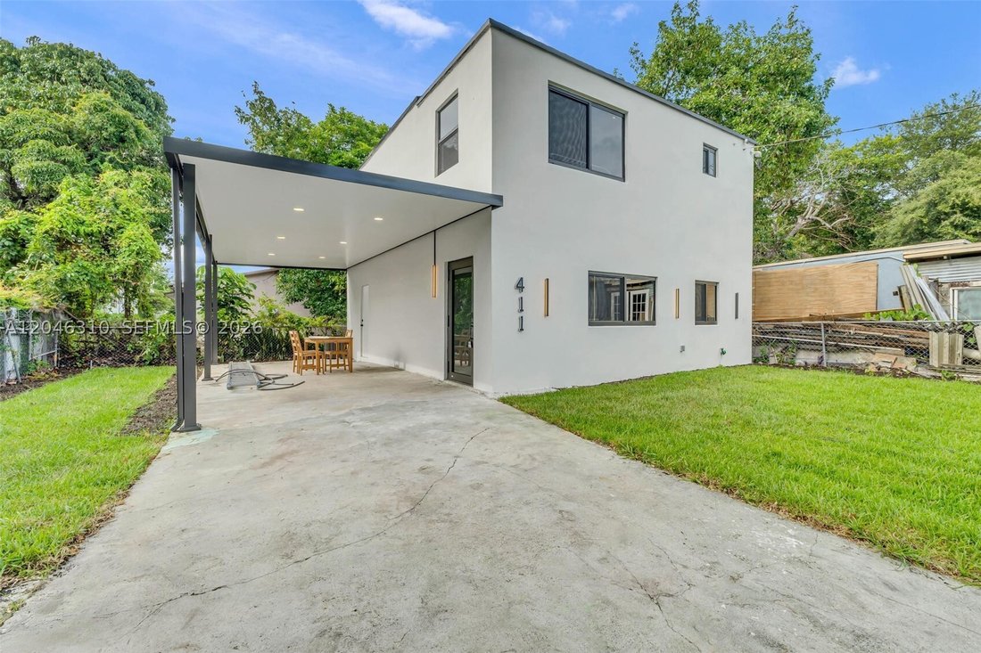 House in Miami, Florida, United States 4 - 18318270