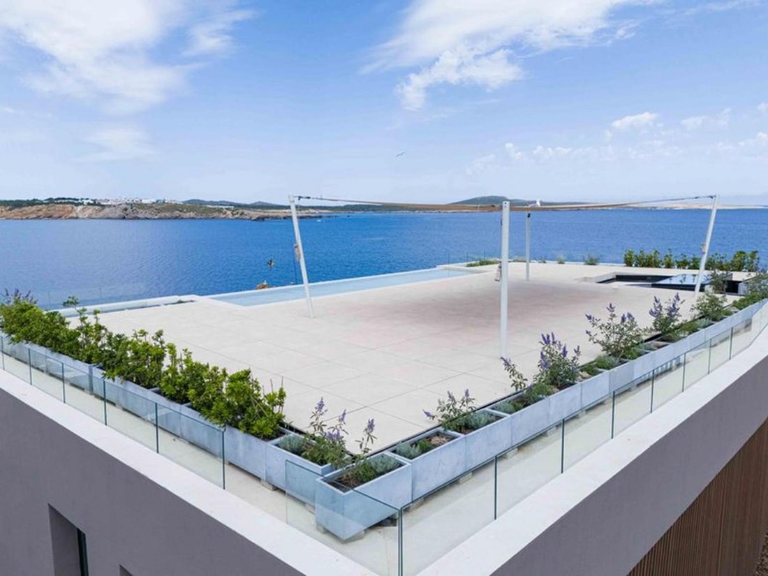 Villa in es Mercadal, Balearic Islands, Spain 2 - 18318910